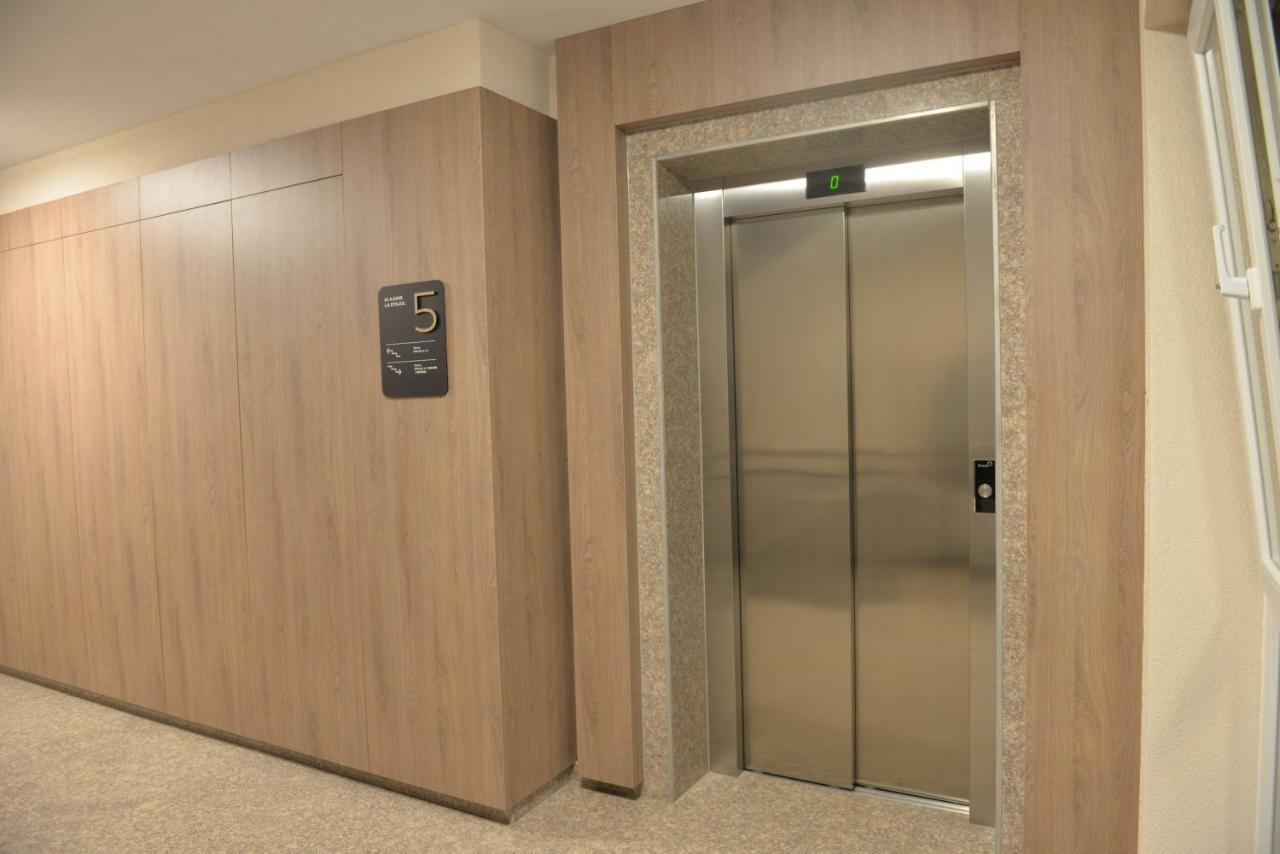 Coresi Deluxe Apartment Braşov Exterior foto